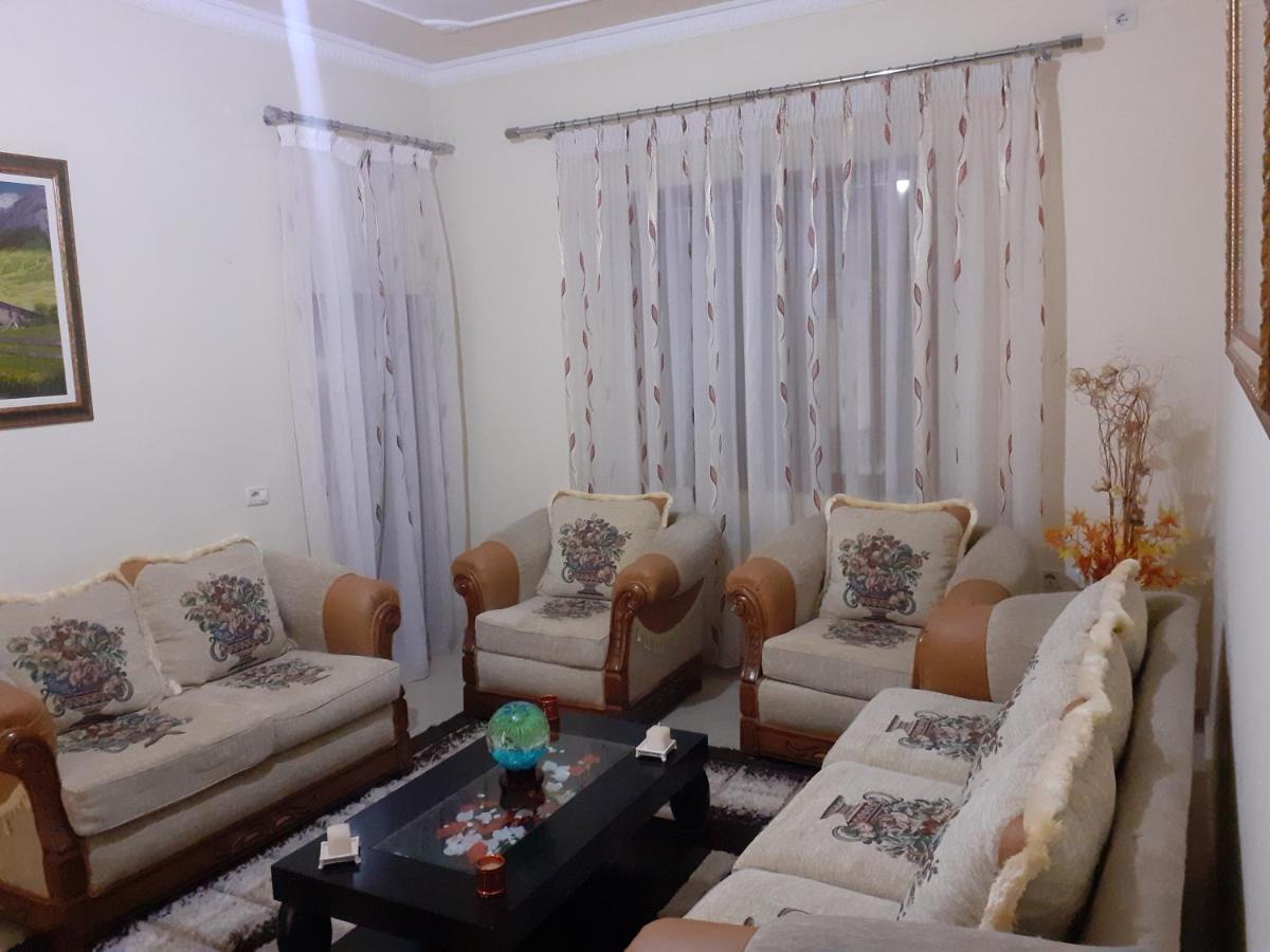 Kanushi House Гирокастра Экстерьер фото